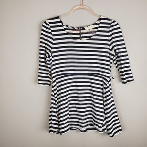 BW Striped Half-sleeve A line Shirt